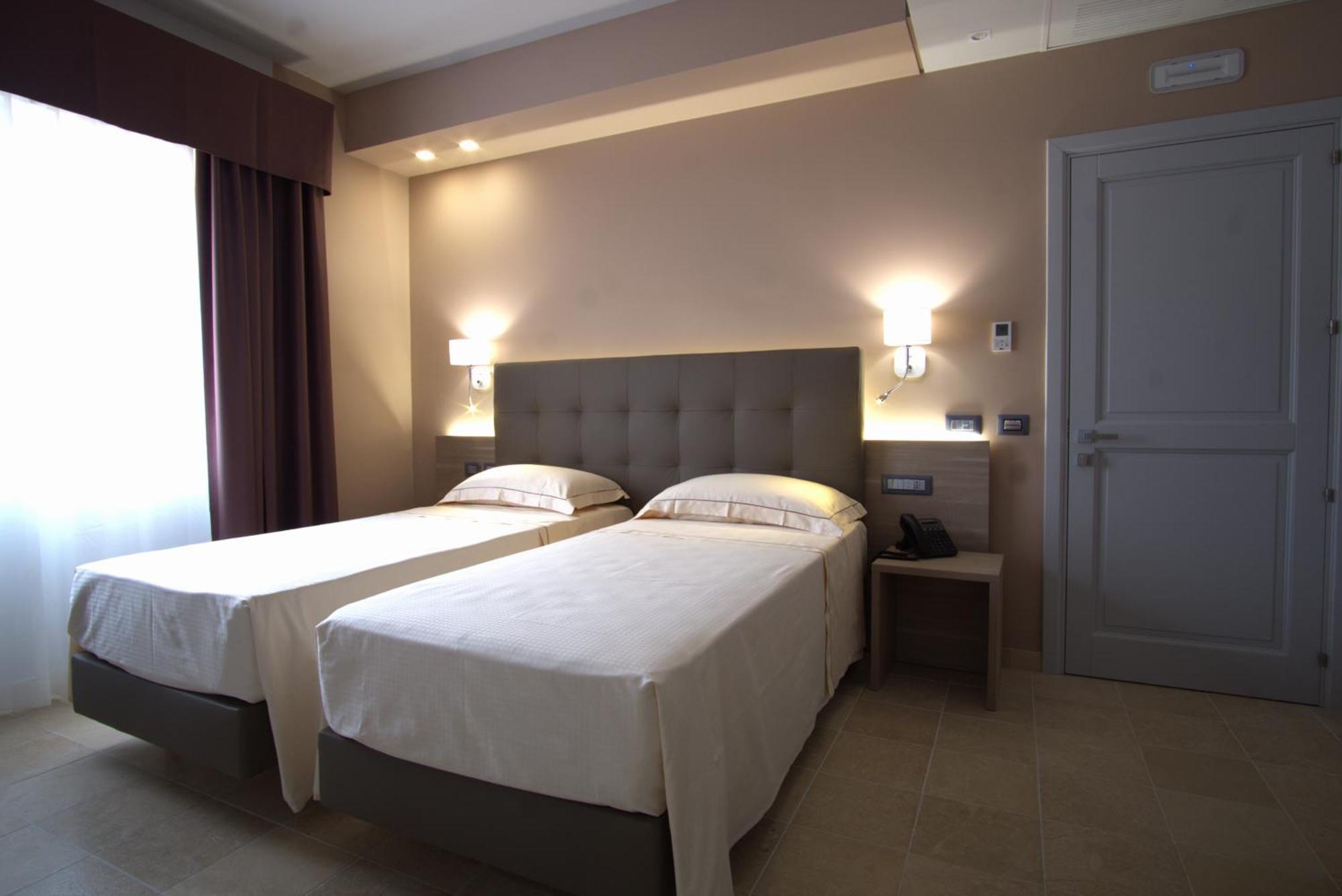 Netum Hotel Noto Exterior photo